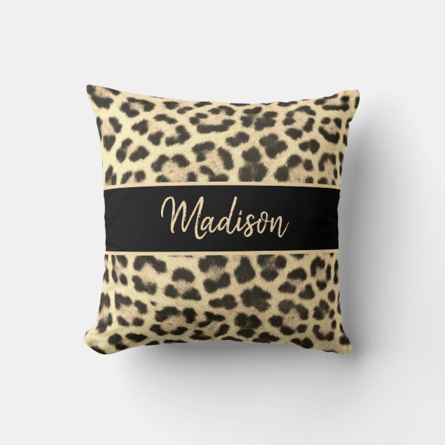 Modern Chic Leopard Print Beige Black Personlig Kudde (Framsida)