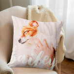 Modern Chic Pet-foto med enkel Elegant Kudde<br><div class="desc">Den här enkla och klassiska designen består av serif-typografi och lägger till en anpassningsbar foto av ditt sällskapsdjur.</div>