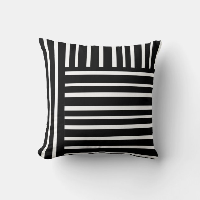 Modern chic rand kudde fet svart och vitt (Framsida)
