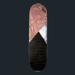 Modern Chic Ro Guld Black Marble Geometric Mini Skateboard Bräda 18,5 Cm<br><div class="desc">Denna moderna, chic- och elegant faux tryckt ro guld, svart satin rand och svart och vit marmor triangulär geometri är perfekt för contemporary och trendig individ. ***VIKTIG DESIGN-ANMÄRKNING: Om du vill ha en begäran från anpassad design, t.ex. matchande produktbegäranden, färg-ändringar, placeringsändringar eller någon annan ändringsbegäran, klickar du på knappen "CONTACT"...</div>
