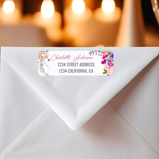 Modern chic vild blommor skriker söt studenten returadress etikett (Modern chic wild flowers script pretty graduation label)