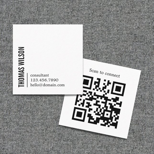 Modern Clean Bold Black White Consultant QR code Fyrkantigt Visitkort (Skapare uppladdad)