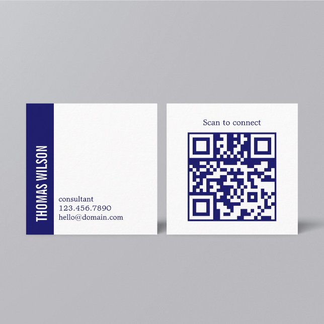 Modern Clean Bold Blue White Consultant QR code Fyrkantigt Visitkort (Skapare uppladdad)