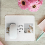 Modern Collage Photo Kärlek You Grandma Best Gift Musmatta<br><div class="desc">Ett modernt kollage-foto av dig och din mormor kan vara perfektens gåva för att visa henne hur mycket du kärlek och uppskattar henne. Denna unika och tankeväckande gåva är ett underbart sätt att bevara dina speciella minnen tillsammans och skapa ett vackert konstverk biet som hon kan visning i sitt hem....</div>