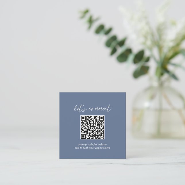 Modern contemporary med minimal Dusty Blue QR-kod Fyrkantigt Visitkort (Stående Fram)