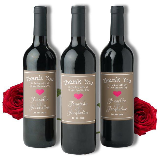 Modern Coola, Bröllop-gästfavoriter i Rustic Chic Vinflaska Etikett (Modern Cool, Rustic Chic Wedding Guest Favors Wine Labels.)