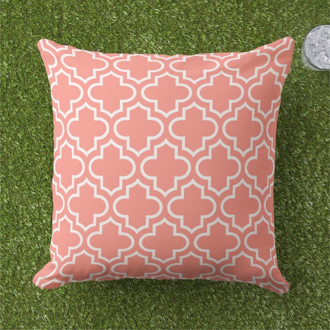 Modern Coral Moroccan Quatrefoil Mönster Kudde (Gräs)