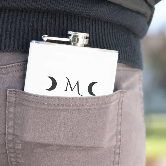 Modern Crescent Måne White och Black Monogram Fickplunta (In Situ)