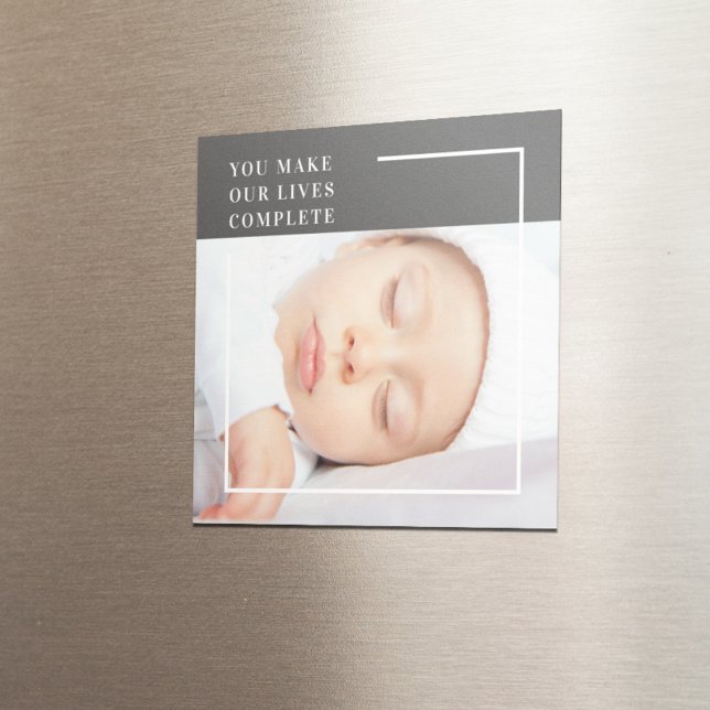 Modern Cute Baby Photo | Beauty Quote Magnet (Skapare uppladdad)