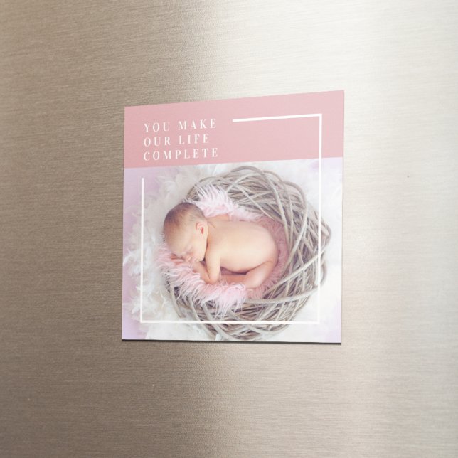 Modern Cute Baby Photo | Rosa och vit | Offert Magnet (Skapare uppladdad)