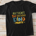 Modern Cute Dino Dinosaur-Barn Födelsedagsfest T Shirt<br><div class="desc">Sammansatt av roligt sans serif handskriven typografi; Cute T-REX dinosaurs i bakgrunden Detta är designat av Select Party Supplies,  exklusiv för Zazzle. Finns här: http://www.zazzle.com/store/selectpartysupplies</div>