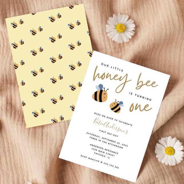 Modern Cute Gult Bumblebee första födelsedag Inbjudningar (Skapare uppladdad)