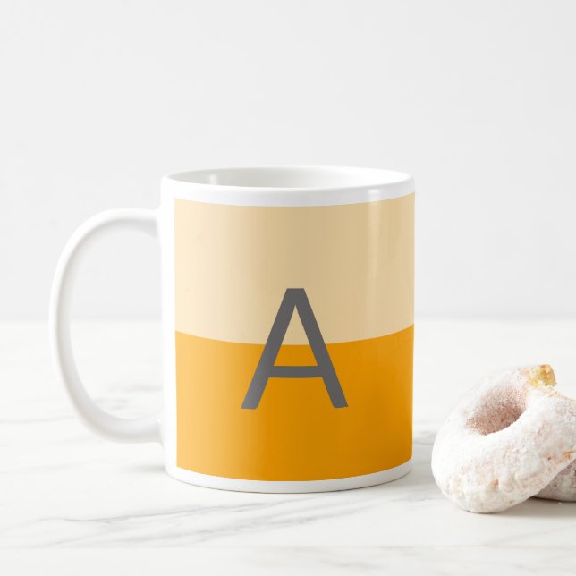 Modern Daffodil Gult Monogram Kaffemugg (Med munk)