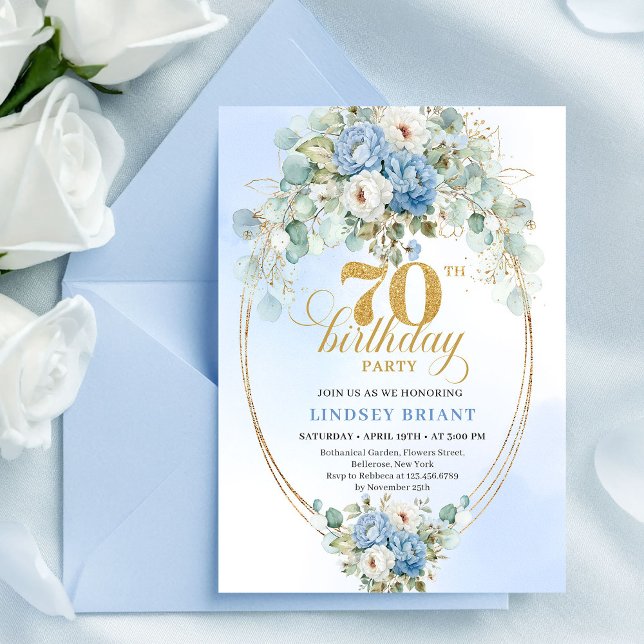 Modern Damblå Pion 70-års Födelsedagsinbjudan Inbjudningar (Modern Dusty Blue Peonies 70th Birthday Invitation Set

)