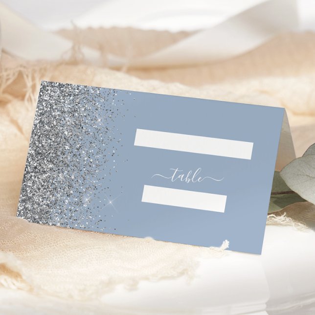 Modern Dammig Blå Silver Glitter Kant Bröllop Placeringskort (Skapare uppladdad)