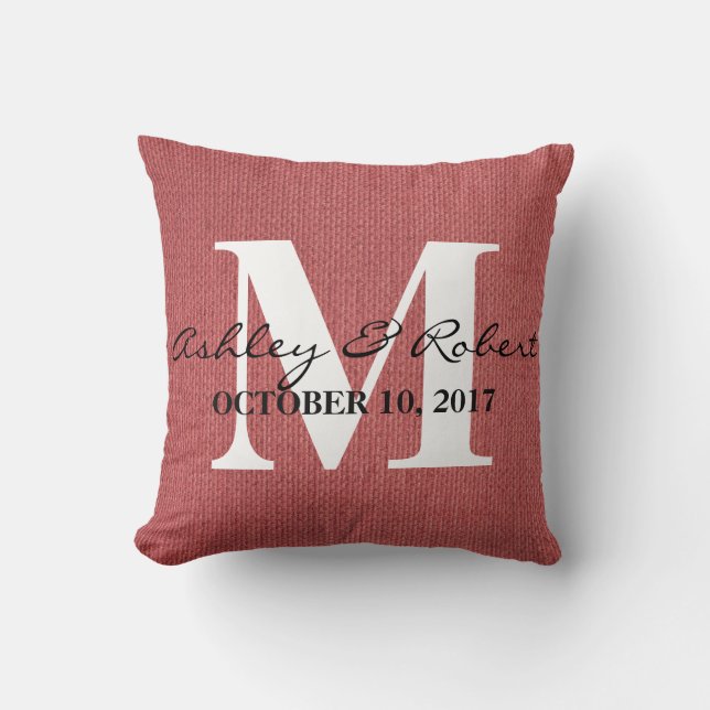 Modern Decorative Burlap White Monogram Bröllop Kudde (Framsida)