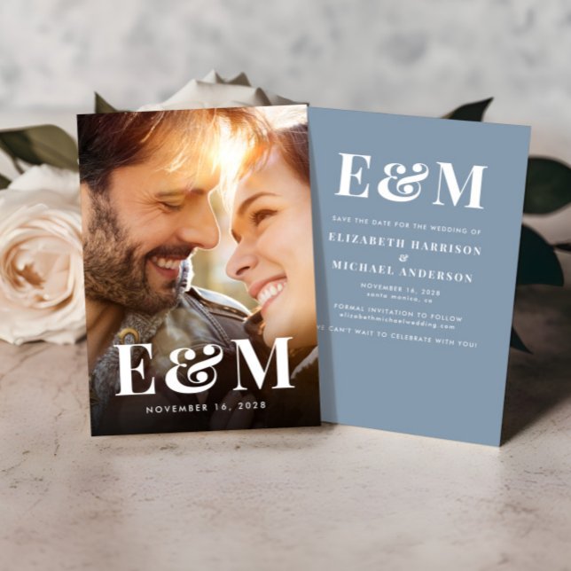 Modern djold Monogram Initialer Photo Dusty Blue Spara Datumet (Skapare uppladdad)