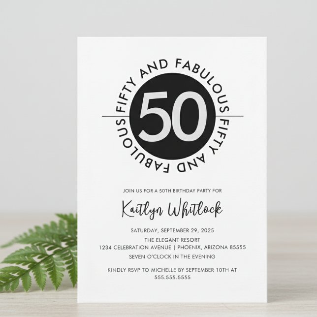 Modern dristig 50 och fantastisk 50-årsdag inbjudningar (elegant bold black and white fifty and fabulous 50th birthday party invitation for bold women)