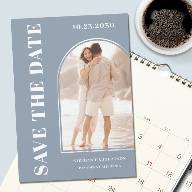 Modern Dusty Blue Arch Photo Save Date Spara Datumet (Skapare uppladdad)