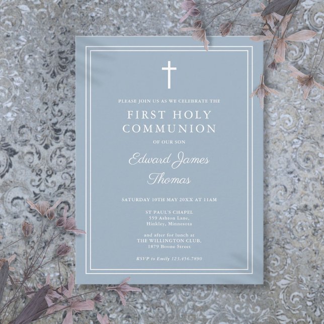 Modern Dusty Blue First Heliga Communion-inbjudan Vykort (Modern Dusty Blue First Holy Communion Invitation Postcard)