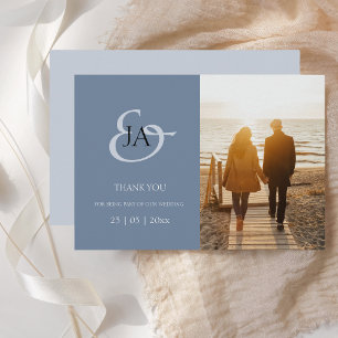 Modern Dusty Blue Monogram Photo Bröllop Tack