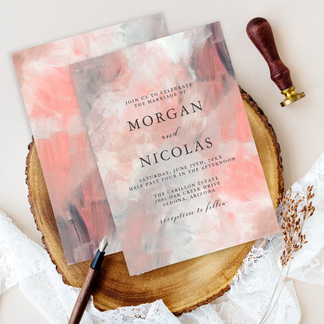 Modern Dusty Coral Abstrakt Push Strokes Bröllop Inbjudningar (Modern luxury styling in this simple, artistic coral abstract wedding invitation.)