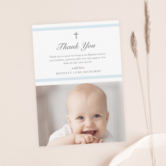 Modern Elegance Boys Baptism Tack Kort (Elegant script modern boys photo baptism thank you card with light blue bars and minimal cross.)