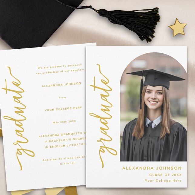 Modern Elegant Arch Photo Meddelande (Modern elegant arch photo graduation announcement card gold script minimalist Stylish trendy)