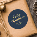 Modern Elegant Blue God jul Family Runt Klistermärke<br><div class="desc">Kontakta mig om du behöver hjälp.</div>