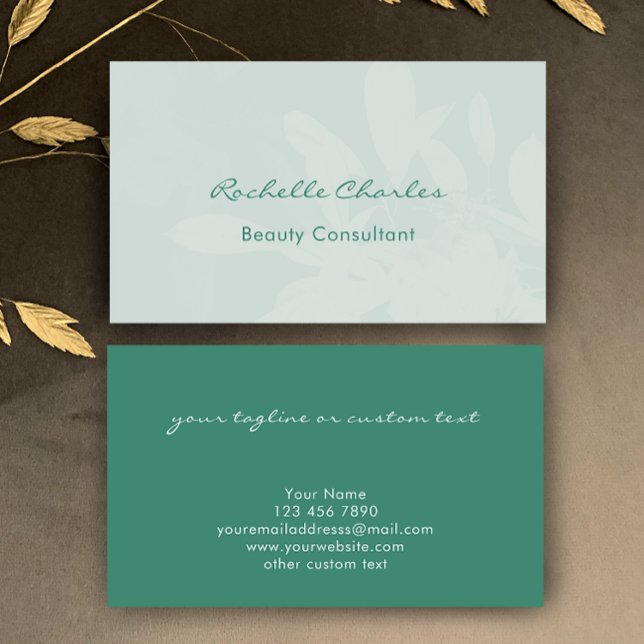 Modern Elegant Botanisk Grön Skönhet Professionell Visitkort (Personalize this beautiful green business card template. Elegant eucalyptus botanical unique design.)