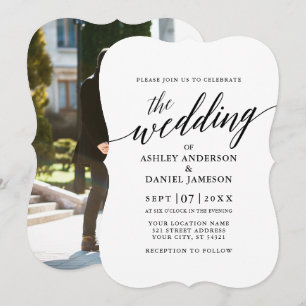 Modern Elegant Calligraphy Bröllop Photo Back Inbjudningar
