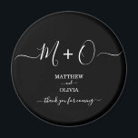 Modern Elegant Calligraphy Monogram Bröllop Magnet<br><div class="desc">Anpassa denna moderna och elegant bröllop-magnet med monogram/duogram gått med genom dekorativa svasser. Perfekt ge ger bort gåvor till dina gäster på ditt högtidliga bröllop.</div>