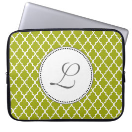 Modern, elegant, coola lime quatrefoil monogram laptop sleeve