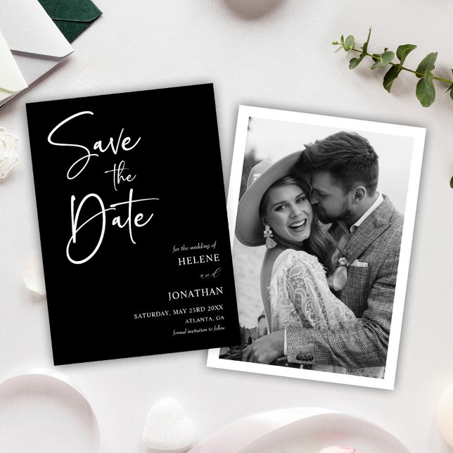 Modern Elegant, enkelt skript, svart och vitt foto Spara Datumet (Modern Elegant Simple Script Black And White Photo Save The Date)