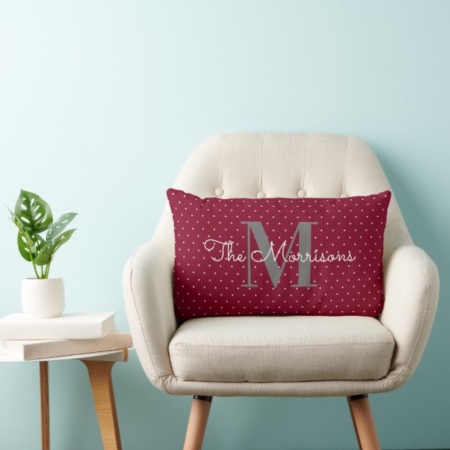 Modern Elegant Family Namn Monogram Dots Burgundy Lumbarkudde (Stol)