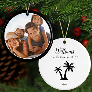 Modern + Elegant Family Vacation Photo jul Julgransprydnad Keramik