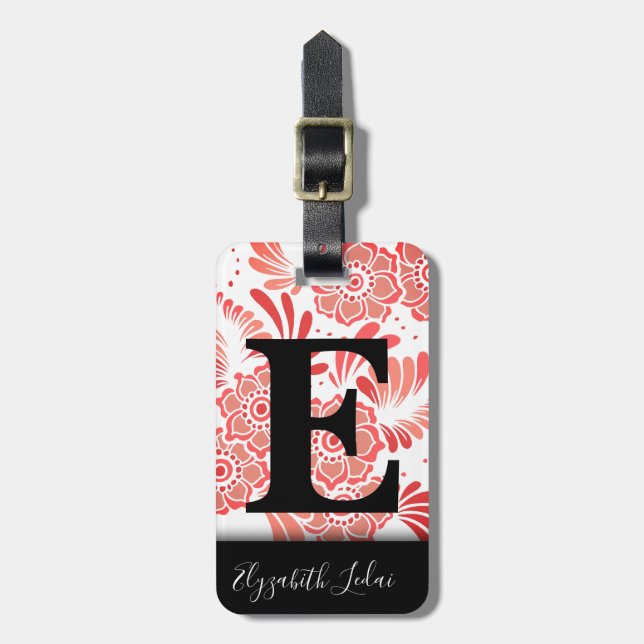 Modern Elegant Girly Rosa Blommigt Travel Monogram Bagagebricka (Vertikal Framsida)