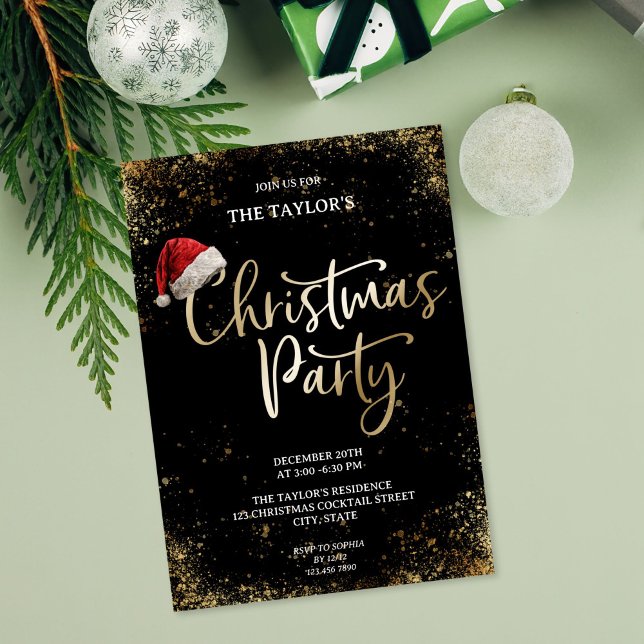 Modern Elegant Glitter Sankt Klaus Julfest Inbjudningar (Modern Elegant Glitter Christmas Tree Party Invitation with gold writing and santa's cap)
