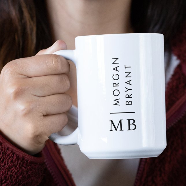 Modern Elegant - minimalistisk svartvit monogram Två-Tonad Mugg (Skapare uppladdad)
