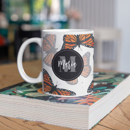 Modern Elegant Monarch Butterfly Monogrammed Kaffemugg