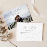 Modern Elegant Personlig Photo Bröllop Tack Kort<br><div class="desc">Visa tacksamhet med Personligen Modern Elegant Photo Bröllop - tackkort. Den här chicen,  dubbla-sidig design,  har elegant handskriven kalligrafi och en vacker havsbakgrund,  perfekt för ett bröllop.</div>