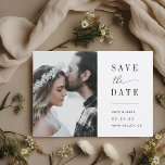 Modern Elegant Photo Bröllop Spara Datumet<br><div class="desc">bröllop spara datum-kort för anpassningsbar-designade med modern och enkel layout med elegant-typografi.</div>