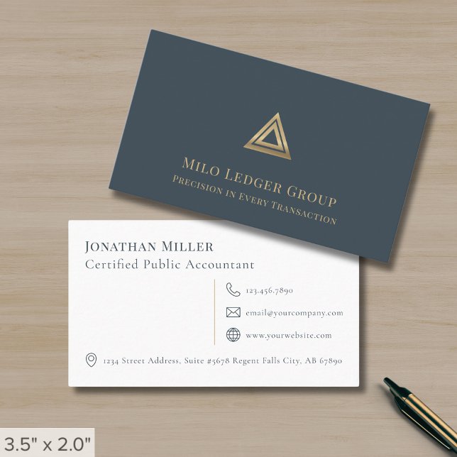 Modern Elegant Professionell Visitkort (Skapare uppladdad)