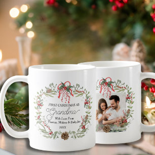 Modern Elegant Red Grönt Blommigt Första jul Kaffemugg