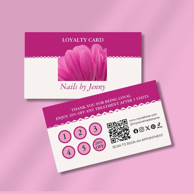 Modern Elegant Rosa White Blommigt Nail Salon Lojalitetskort (Skapare uppladdad)