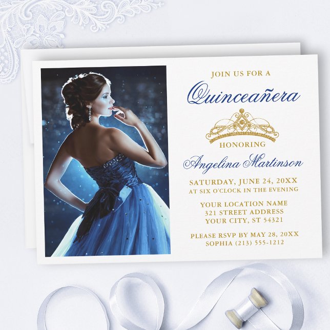 Modern Elegant Royal Blue Guld Krona Quinceanera Inbjudningar (Customize to change text size, style, color or to add text or more photos to back of card.)