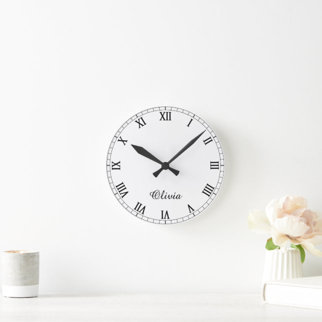 Modern Elegant-rund klocka med ditt namn (Hem)