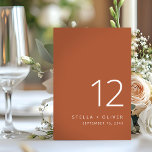 Modern Elegant Rustik Terrakotta Bröllop Bordsnummer<br><div class="desc">Modern och elegant bordskort med rustik terrakotta modern typografi. Perfekt för bröllop eller andra speciella tillfällen.</div>