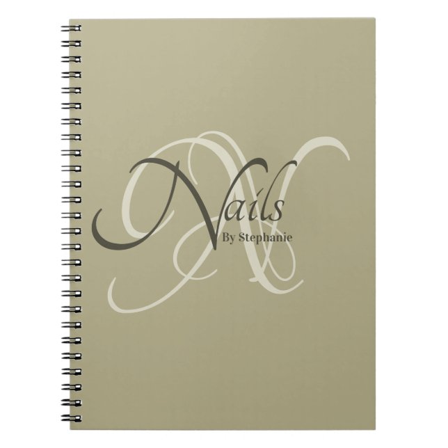 Modern Elegant Sage Grönt Monogram Nail Artist Anteckningsbok (Framsidan)