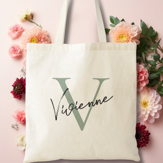 Modern Elegant Sage Grönt Personlig Monogram Tygkasse (Modern Elegant Sage Green Personalized Monogram Tote Bag)